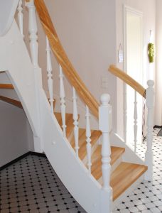 halbgewendelte_treppe