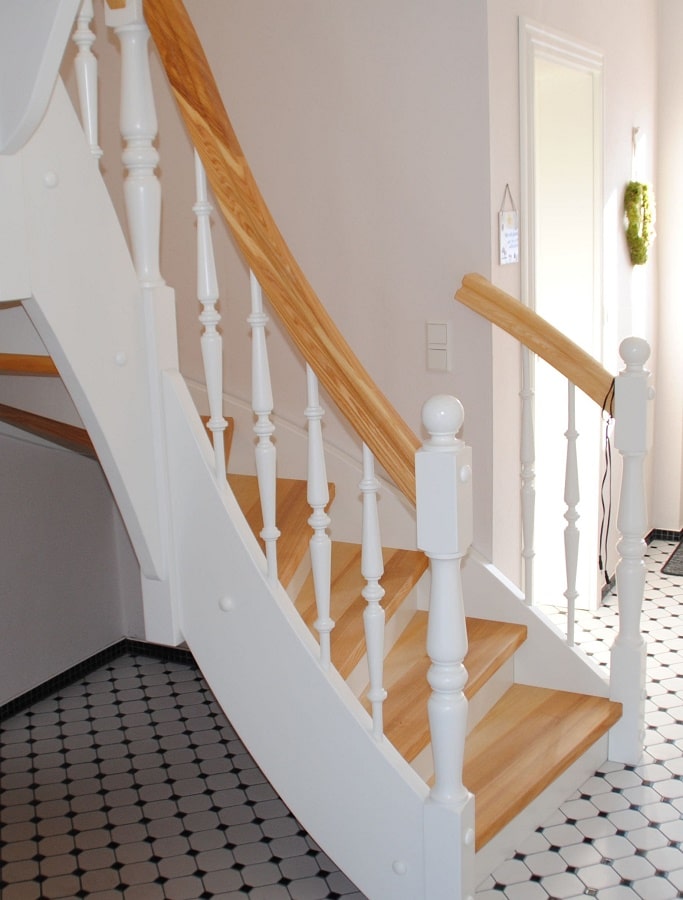 halbgewendelte_treppe